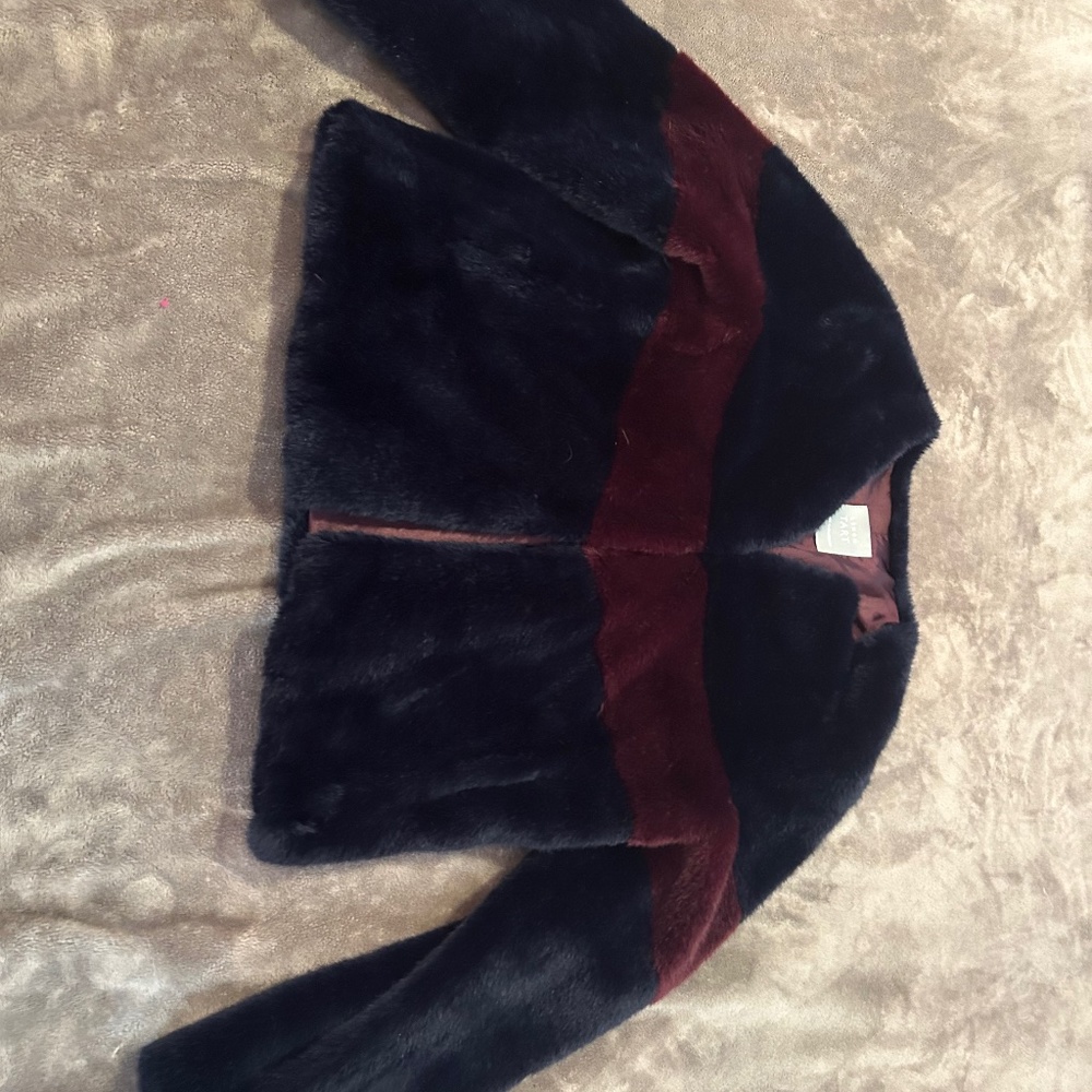 Evereve Lemon Tarte Faux fur coat  - M